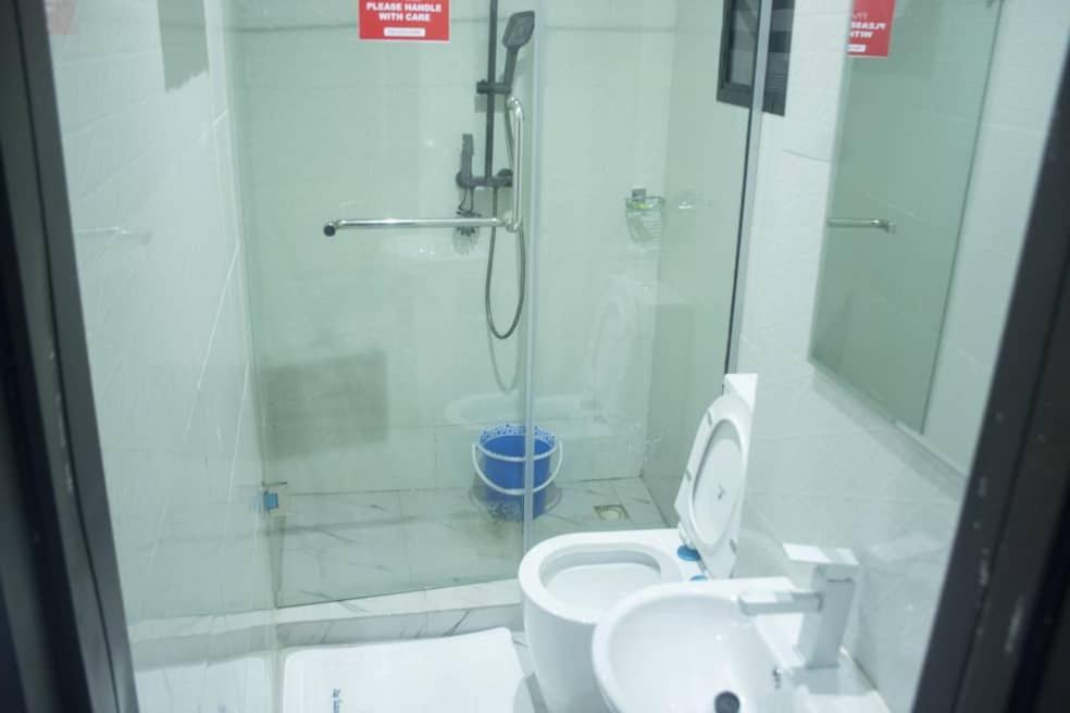 Kay Luxury Suites Uyo 外观 照片