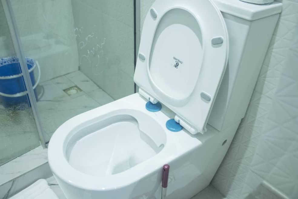 Kay Luxury Suites Uyo 外观 照片